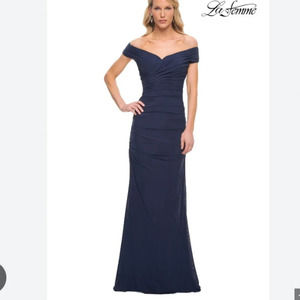 NWT La Femme Ruched Jersey Gown Size 8